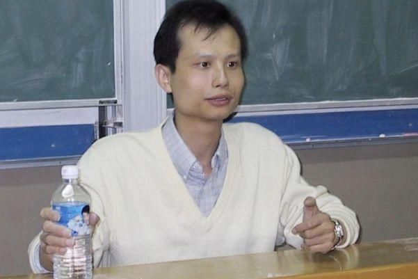 王志安起诉方舟子诈骗，索赔500万美金，网友：又一位骗子凉凉了