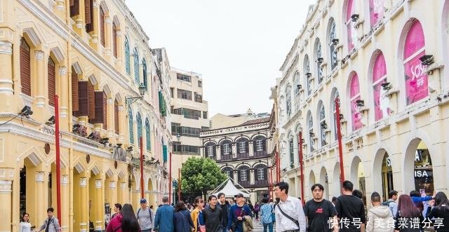 中国人口密度最大的地方面积是香港的140，GDP却是香港的2倍