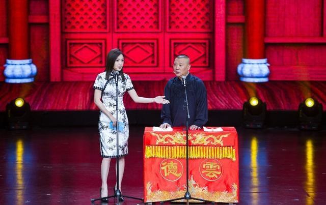 当秦岚和宋茜同穿中国风旗袍，网友：一个少女一个少妇！