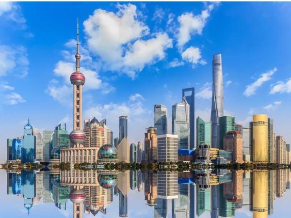 一线城市春节不再“空城”  十大城市成“反向春运”目的地