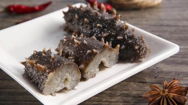 网上卖海参被质疑假货，儿子出面解释，网友：主要被骗多了！