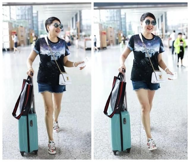 少女粉西装还玩起下衣失踪？56岁张凯丽这么穿至少年轻20岁