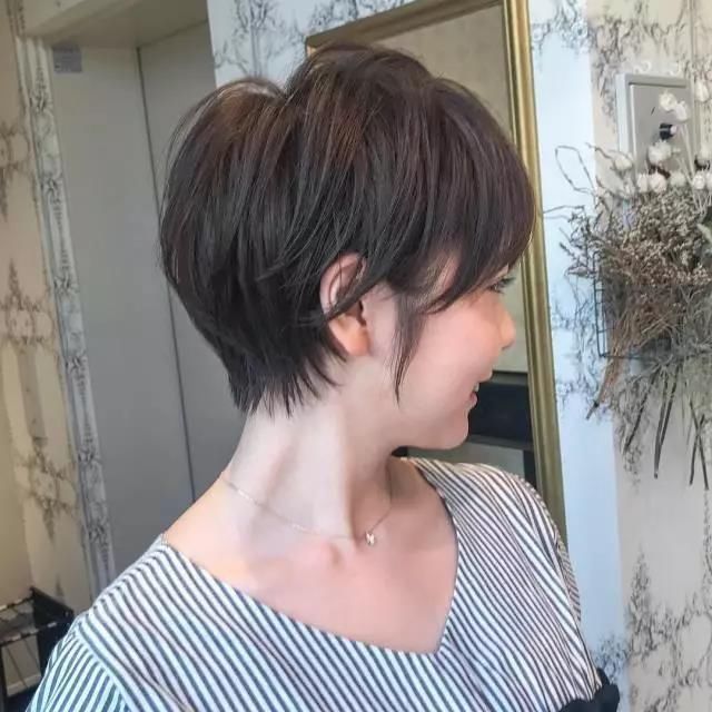 下半年最流行的短发都在这，想剪短发的可一定不要错过哦!