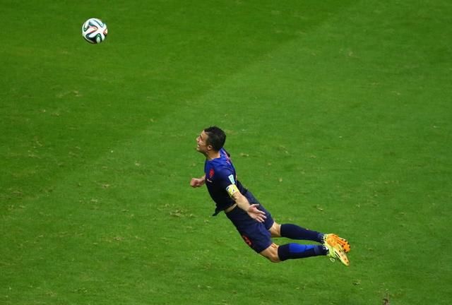 世界杯历史上的那些惨案2014:东道主直接被