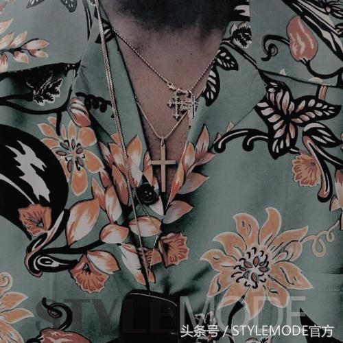 夏日，穿花衬衫的男生，最撩心！