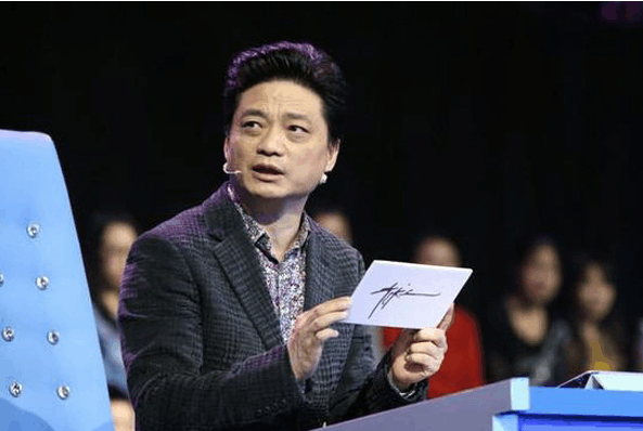 徐勇凌晒9张骚扰电话截图，再次叫板铲屎官！要求铲屎官给说法！