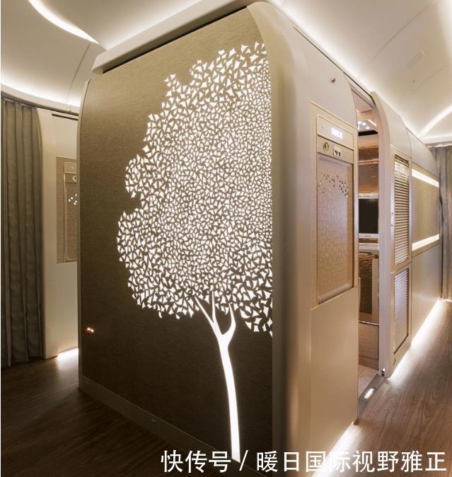  感觉■坐10万人民币的头等舱是种什么样的感觉 老机长偷偷告诉你