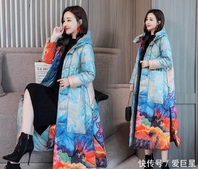 『简约时尚』最近又火了一棉服:叫“防冻棉”,洋气保暖,谁穿谁喜欢