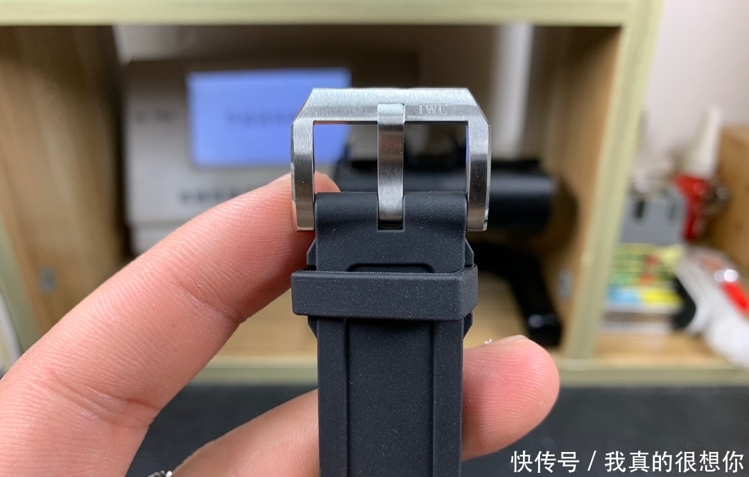  「打造」万国海洋时计，从不同元素的碰撞中汲取灵感，打造完美腕表