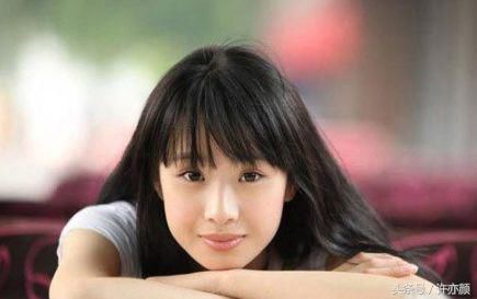 身上有这4个特征的女生，说明是让异性心动的精致女生