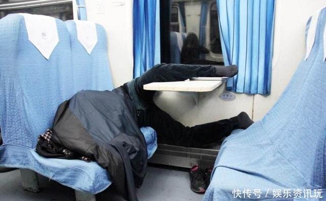  【硬座票】为什么乘火车卧铺时，乘务员都要收走车票，你知道吗