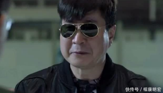 在《人民的名义》中，此人是副部级干部，帮助赵瑞龙逃跑过两次！