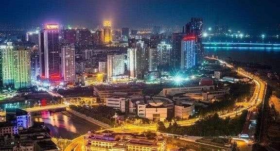 中国又出现两个空城，为何房价不断下跌，却阻止不了人口的流失？