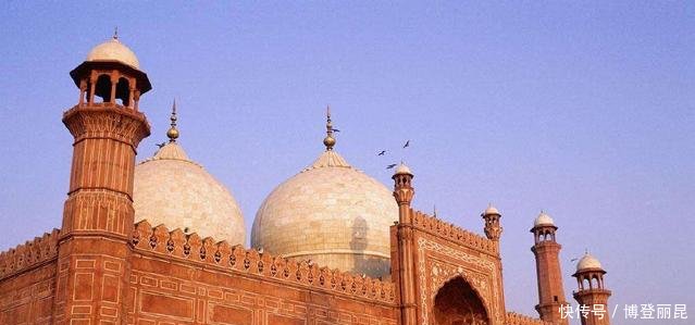 这个国家终于对中国免签，吸引众多中国人，抢日韩风头