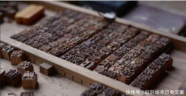 『谜团』五桂村发现一座陵墓,墓内出土一块石碑,破解关于毕昇的三个谜团