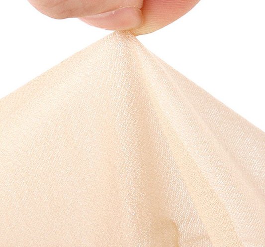 新型“性感丝袜”惊艳来袭，柔软亲肤轻薄透气，展现女人迷人身材