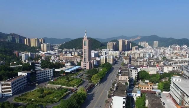  gdp@珠三角唯一没进入全国GDP百强的城市，到底属粤西还是珠三角