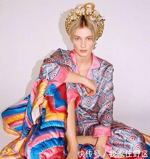  面料■2020“睡衣”火了！宅在家，也要穿得很时髦！