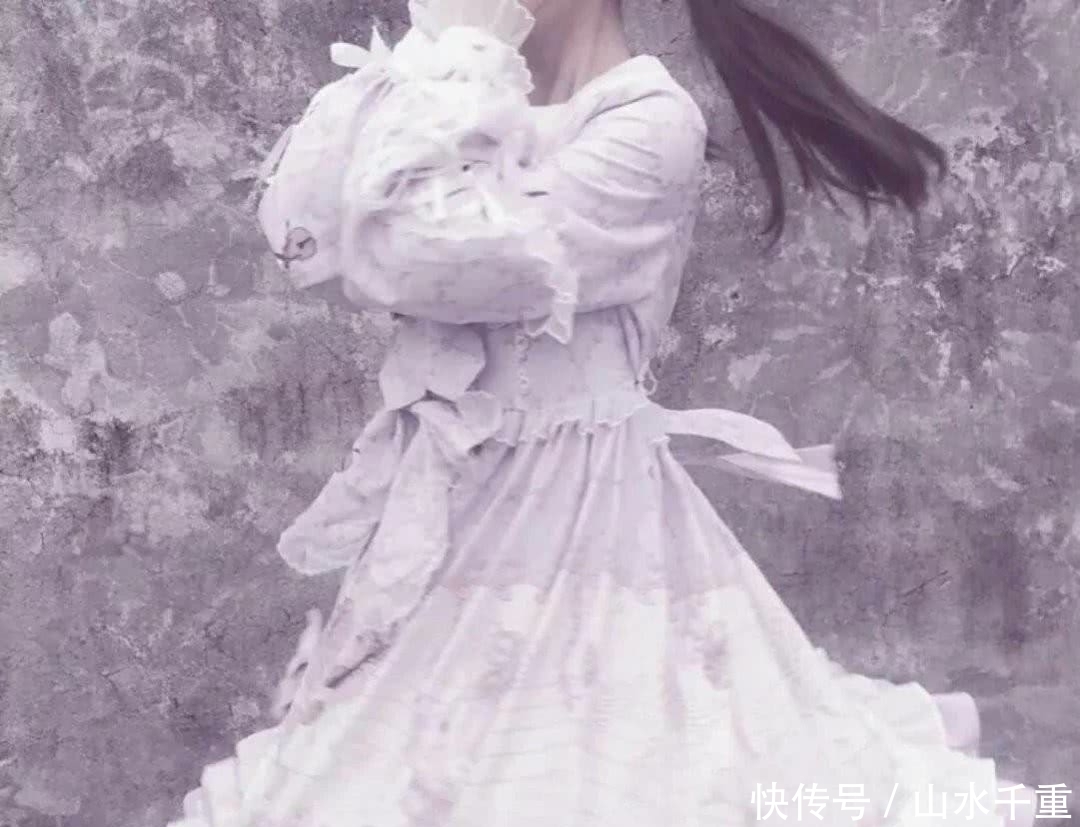 『沦陷』超级好看的“二次元”女生头像,男生小姐姐,我要对你沦陷了