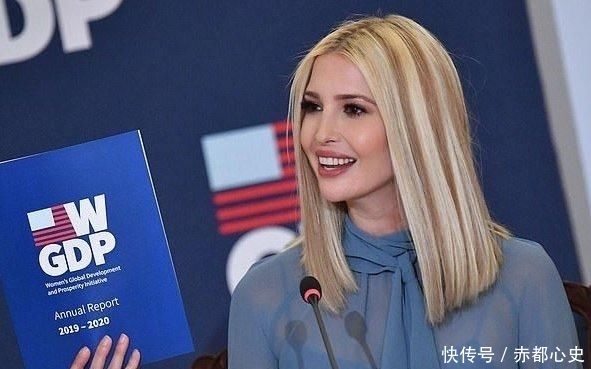  「特别」伊万卡难得穿成小仙女，纱裙配暖色红唇摇曳生姿，凹凸感更不真实