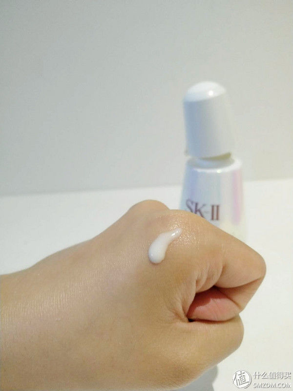 美到天荒地老的秘密-教你正确的七夕精华液送礼姿势