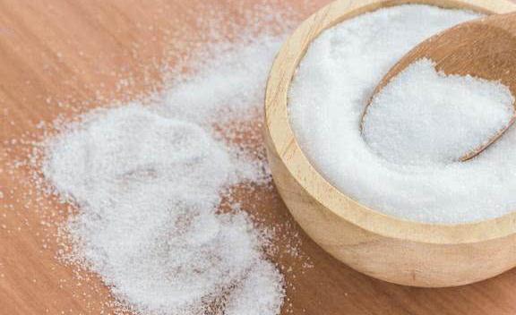 女人有大肚腩怎么办？每天喝水加点“它”，让你小腹变平坦