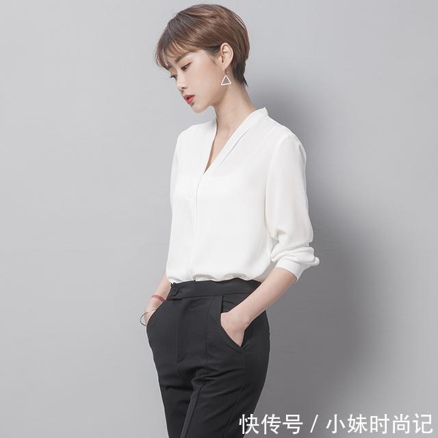 「气质」长短款的衬衫都有,气质还不输别人