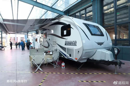  【房车】公路拖挂房车年底大聚会，并将于1月2日在沪召开公路拖