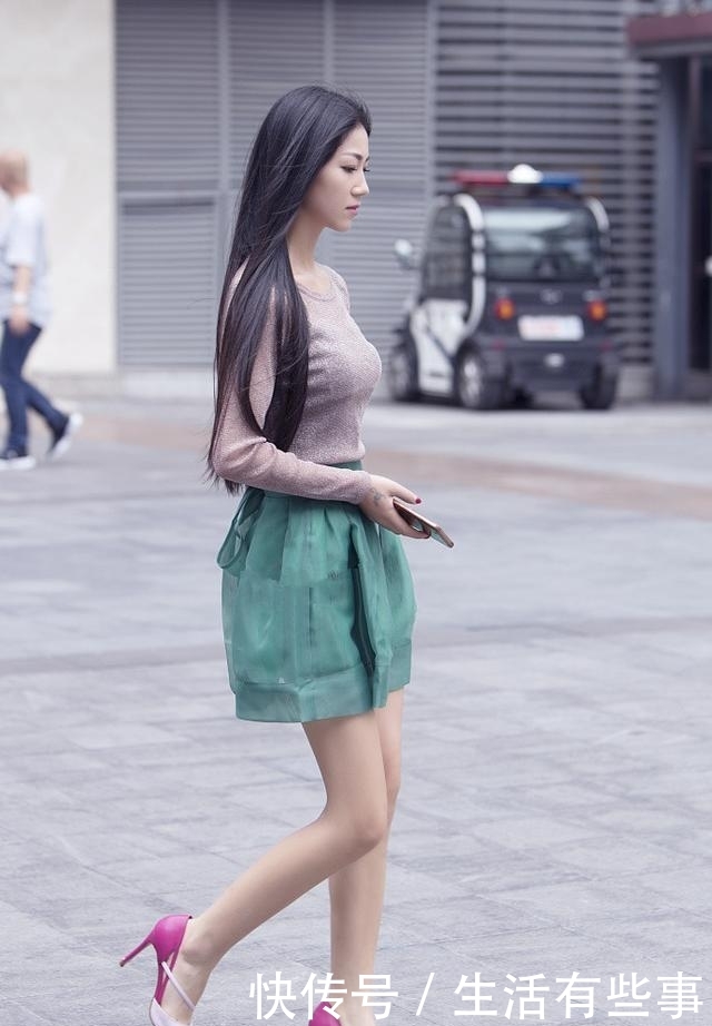  袖线衫■女生花大钱买包包，还不如买几双高跟鞋，出门气质更加高级！