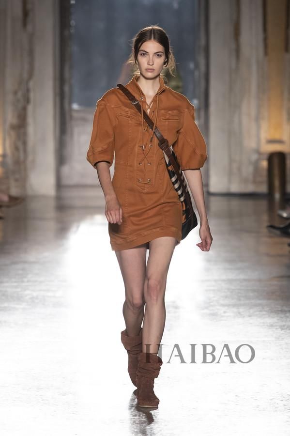 以高级玩趣致意时尚！Alberta Ferretti 2019 女装度假系列：限定