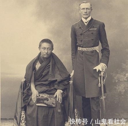 印度总督逼班禅跪拜英国太子，班禅：我只跪拜我大皇帝，其余不行