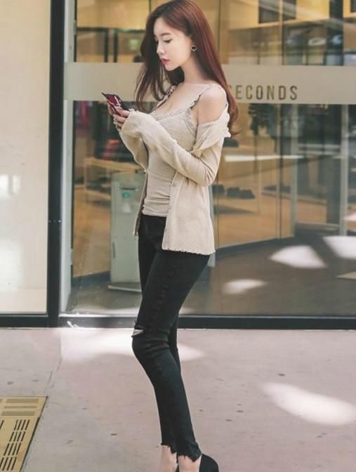 街拍，高颜值小姐姐教你真正的美，让人目不转睛