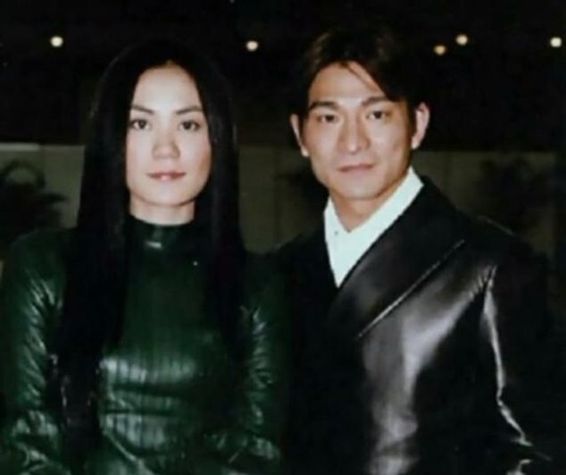 『风华绝代』不老女神!38张王菲的珍贵老照片曝光,真的是天生丽质,风华绝代