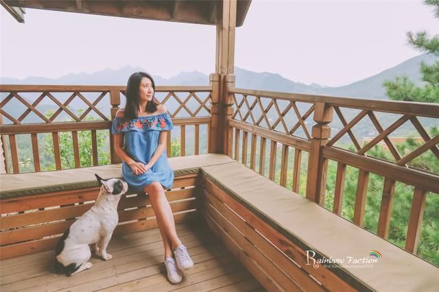 群山之巅寻一处森林乡居，京郊房山赏秋胜地推荐