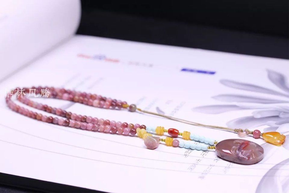 你真的会戴项链吗?献给精致女人的小秘密……