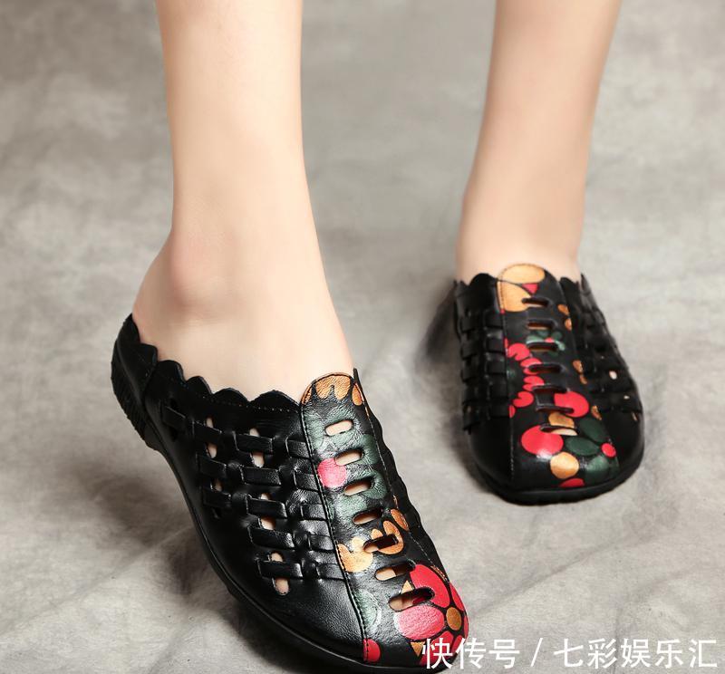 42岁老婆从不穿裙子，天天穿这运动套装，年轻10岁，超显美嫩