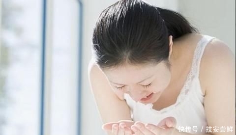 【大牌】维生素E乳真的好用?那是你没学这样的“搭配”,效果堪比大牌