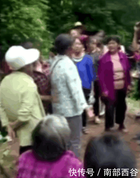 农妇摇身一变“神医”, 哪疼摸哪包治百病, 警方揭露事实真相!