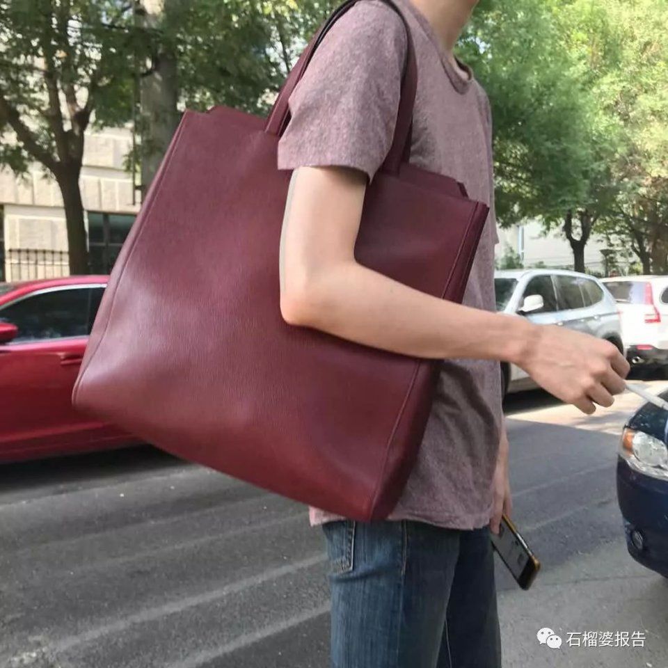 这些男生包包都好喜欢，给我们女生背说不定更好看