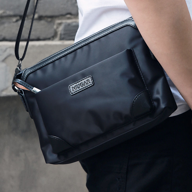 扎心推荐;9月新焦点“万向包”一炮而火，适合70后不买太可惜