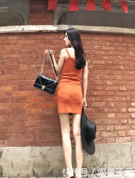 「简洁」洋溢着高贵气质女,非常简洁干练,又令人向往