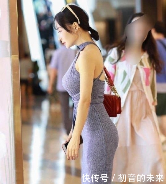  「美女」美女白白嫩嫩相当可人，清新好看，轻松让女人魅力迷人！