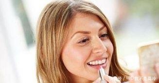 化妆后，为啥你的妆容“脏脏”的化妆师称可能是犯了这3个错