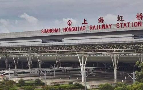  中国|中国东南西北中最重要的五个高铁站，重庆西站垫底，第一不