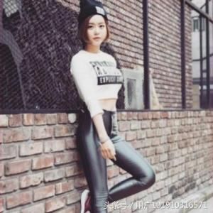 来看看那些让人看一眼就难以忘记的AJ girl，穿乔丹鞋的漂亮姑娘