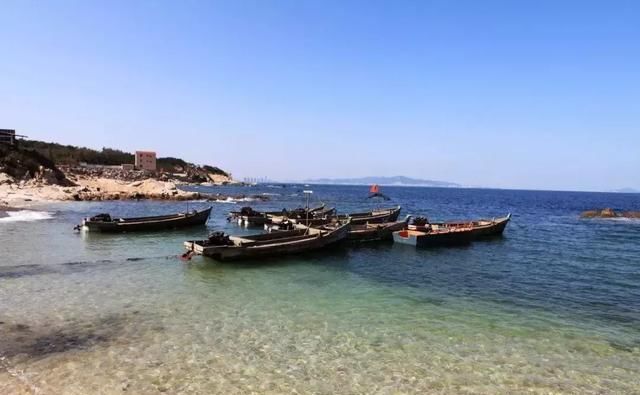 海上升明月，天涯共此时！来烟台海滨，赴一场斑斓的海岸之约！