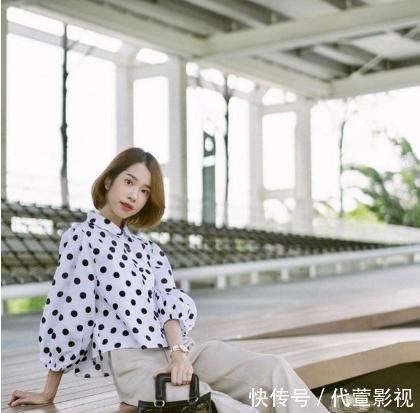  [特别]别再穿老爹裤了！今天流行“云朵裤”遮肉肉显身材，这么穿贼好看