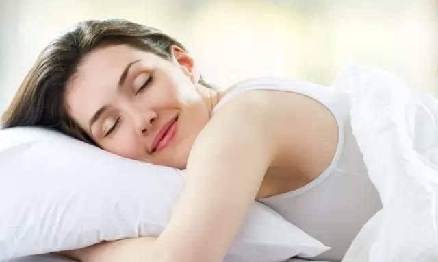 「多吃一些」黄皮妹子的福利,掌握这些美白方法,就会让皮肤变得又白又嫩