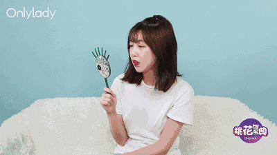 桃花宝典丨补涂口红好麻烦!这几款不脱妆口红你知道吗?