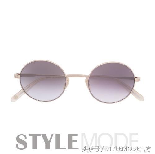 会带墨镜的姑娘，拍照都不用美颜的！